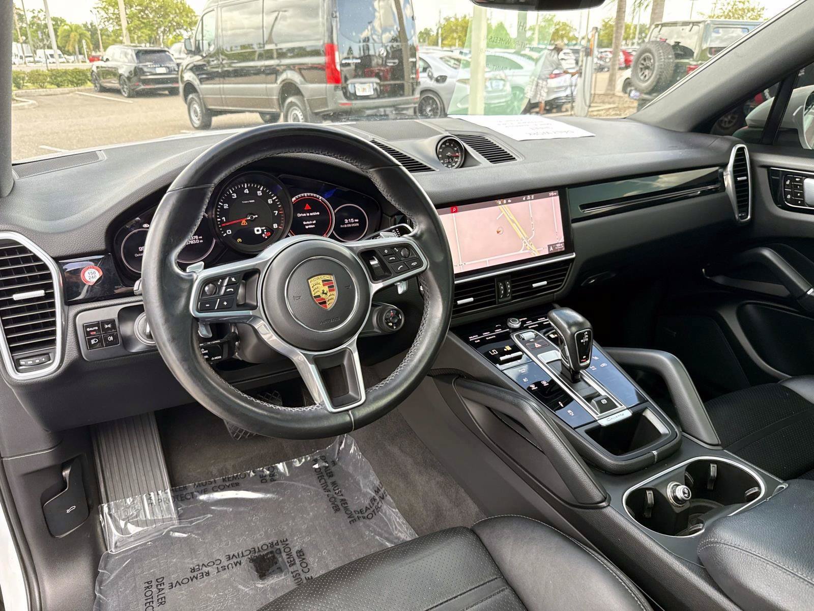 Used 2021 Porsche Cayenne Coupe w/ Premium Package AWD/4WD image 16