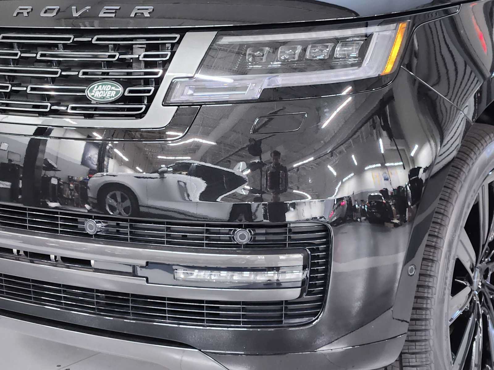 New 2026 Land Rover Range Rover SE AWD/4WD image 12