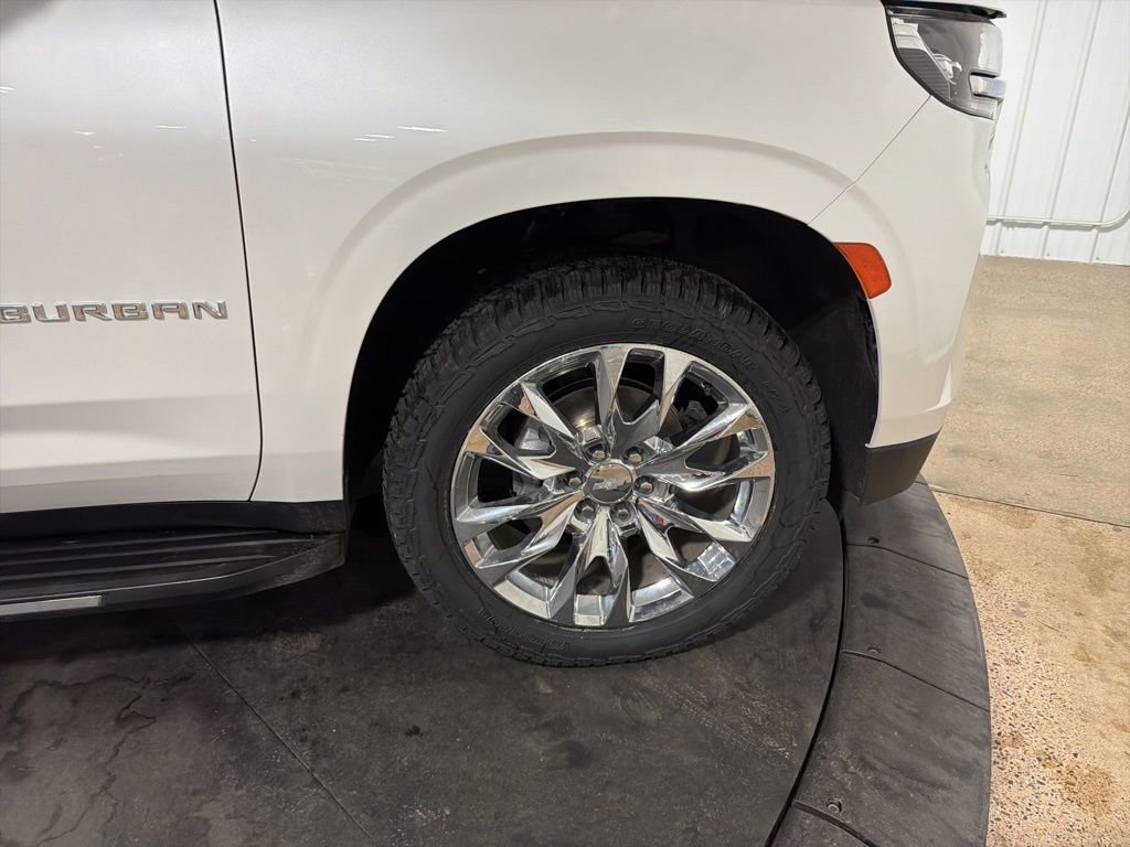 Used 2021 Chevrolet Suburban High Country AWD/4WD image 44
