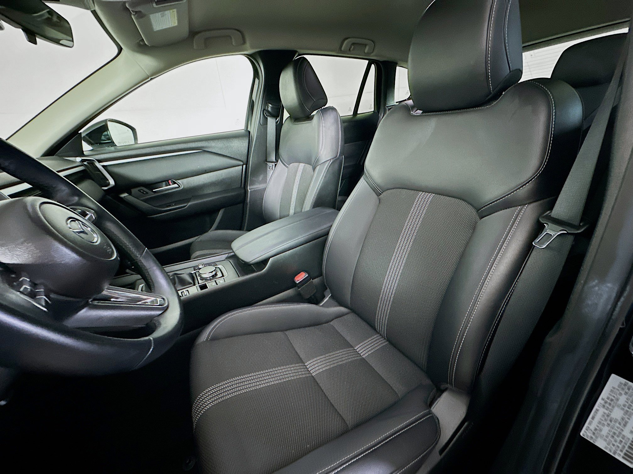 Used 2025 MAZDA CX-50 AWD 2.5 S w/ Preferred Package image 13