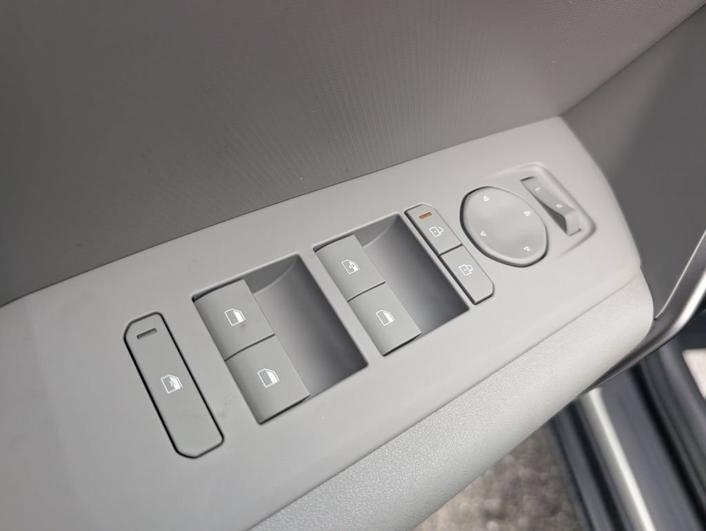 New 2027 Kia Seltos LX AWD/4WD image 15