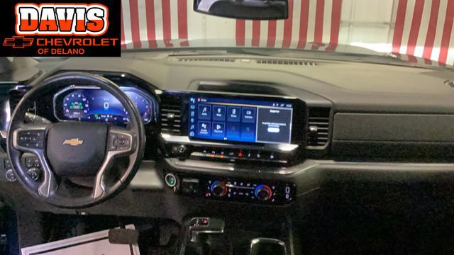 Used 2023 Chevrolet Silverado 1500 LTZ AWD/4WD image 16
