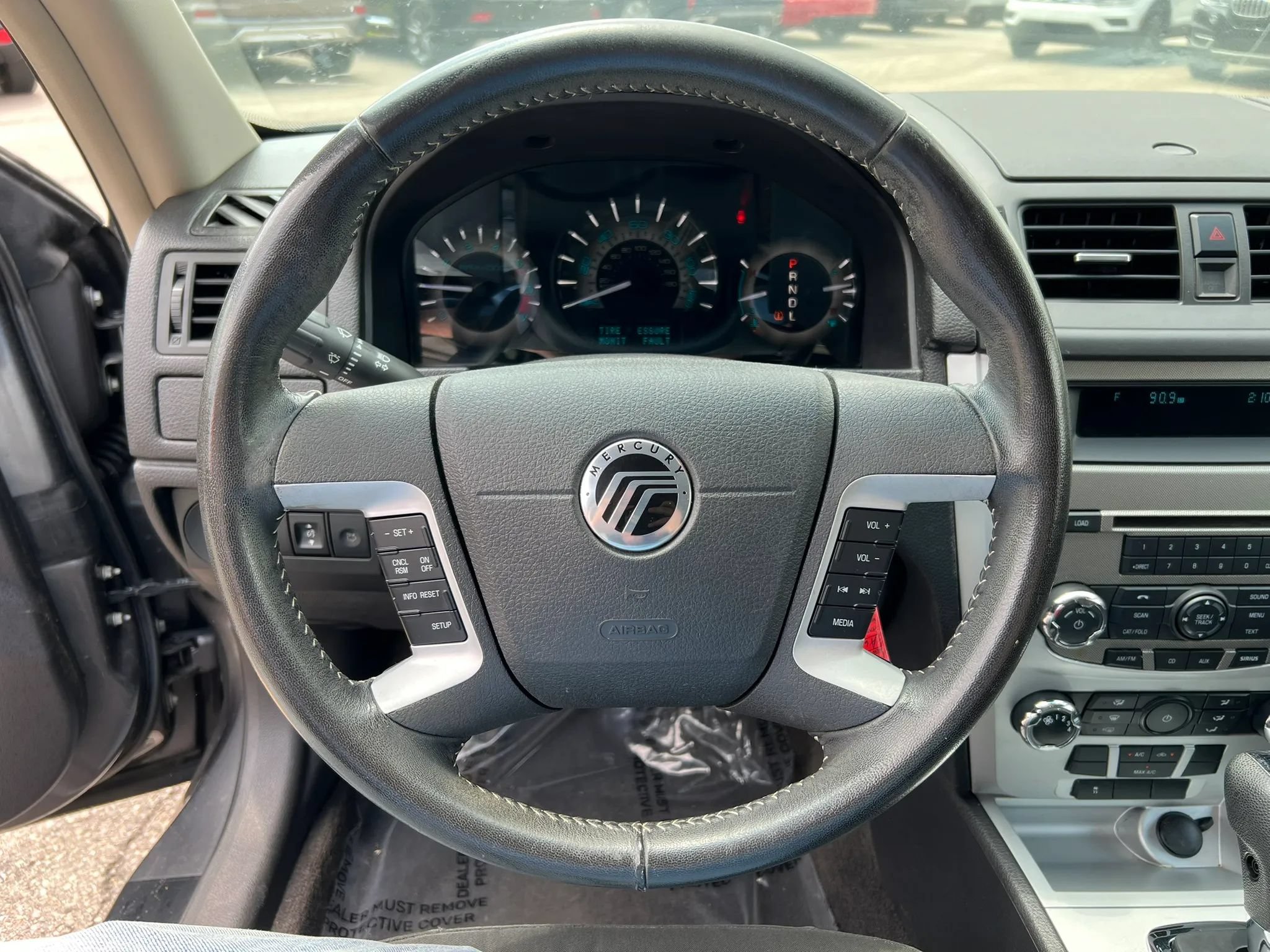 Used 2010 Mercury Milan FWD image 11