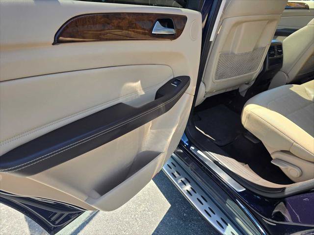 Used 2019 Mercedes-Benz GLS 450 4MATIC image 18