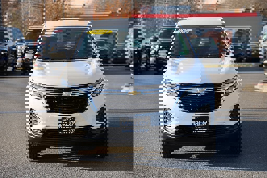 Used 2024 Chevrolet Equinox LS image 5