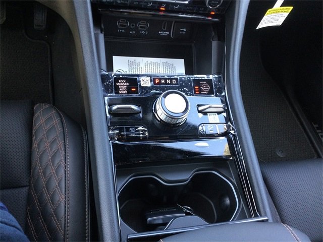 New 2023 Jeep Grand Cherokee Summit w/ Advanced Protech Group IV image 11