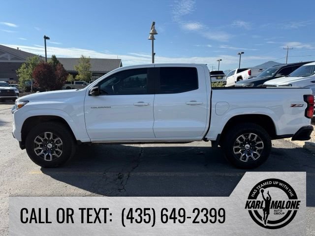 Used 2023 Chevrolet Colorado Z71 w/ Z71 Convenience Package 2 AWD/4WD image 3