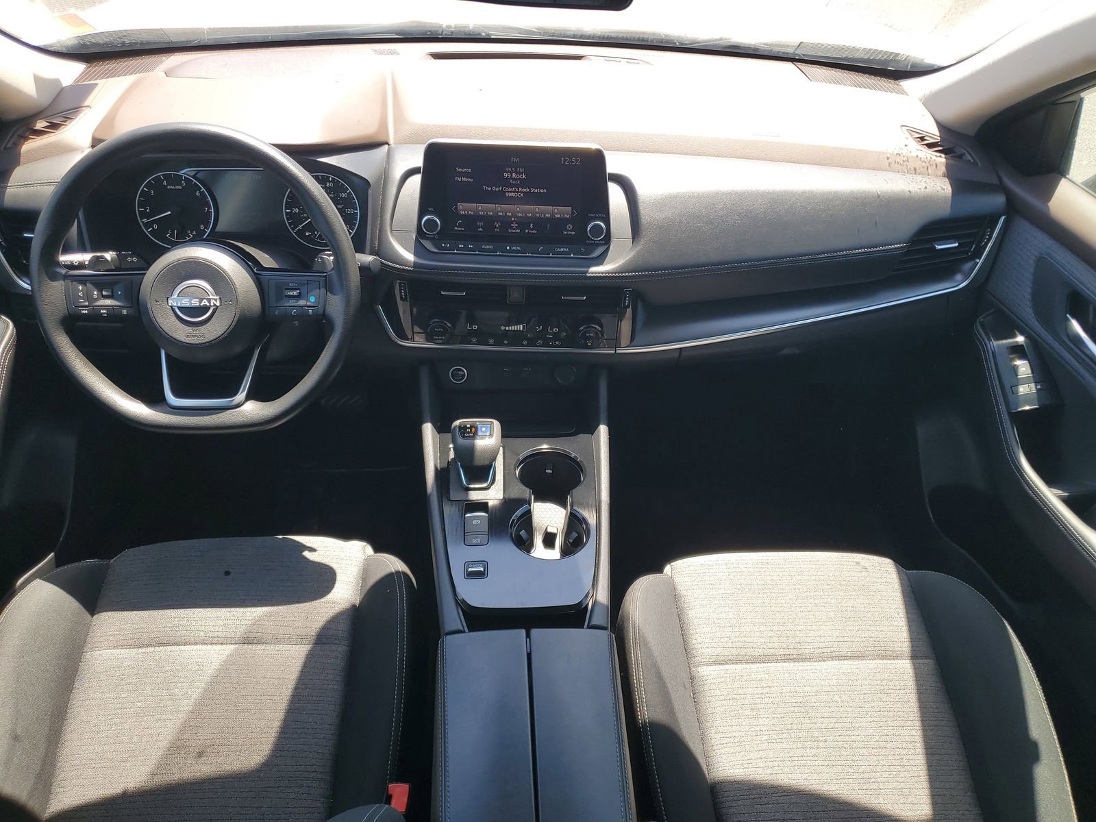 Used 2022 Nissan Rogue SV image 21