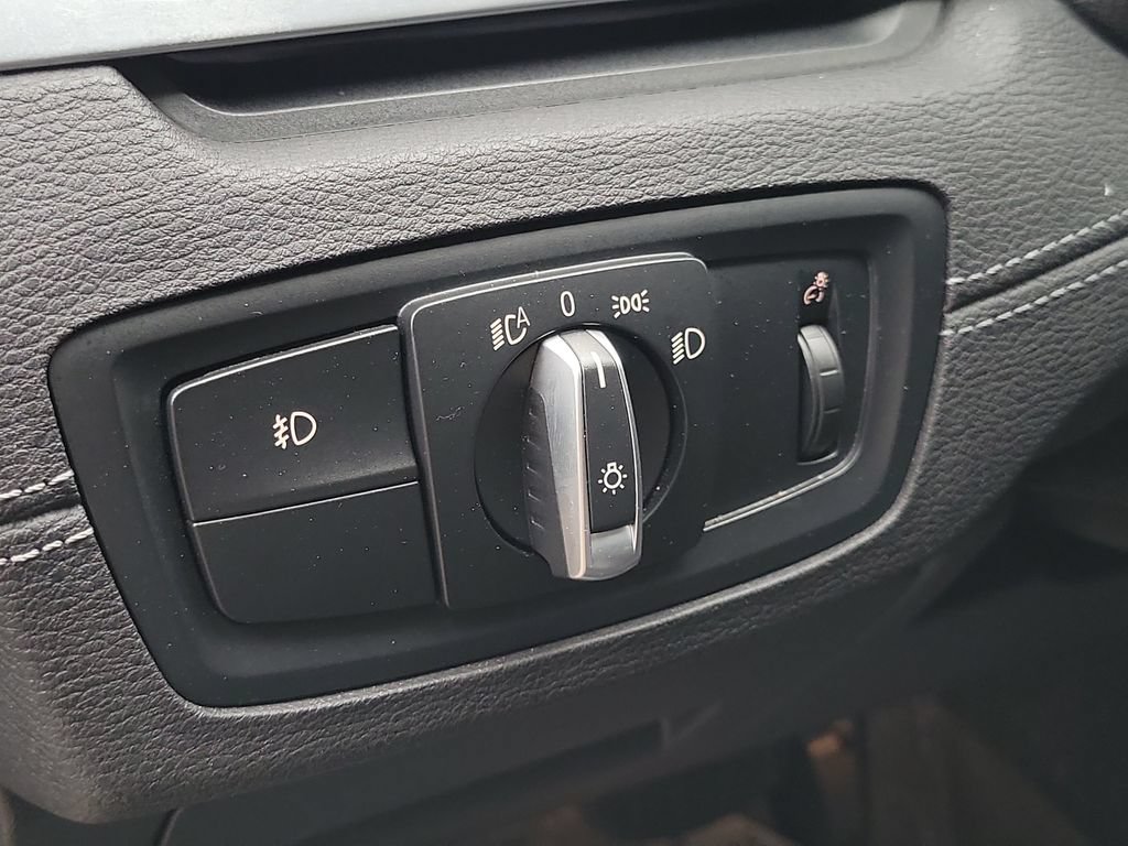 Used 2018 BMW X2 sDrive28i FWD image 30