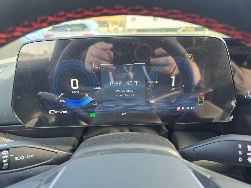 New 2026 Chevrolet Blazer EV RS FWD image 30
