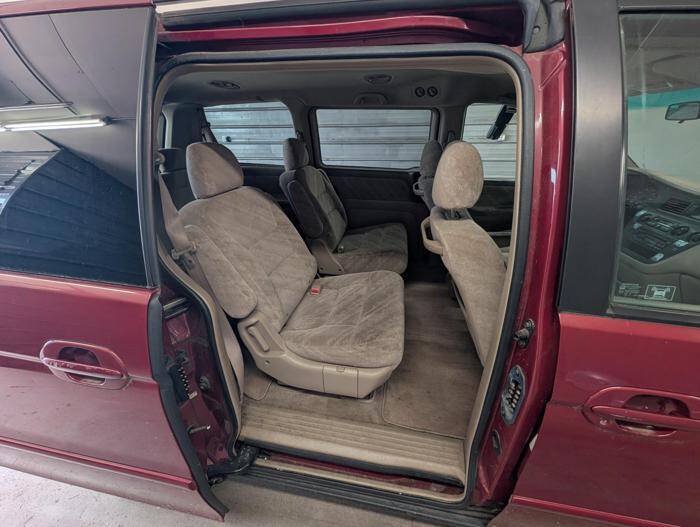 Used 2004 Honda Odyssey EX image 25