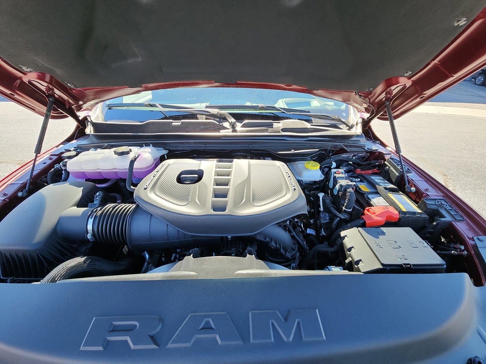 New 2025 RAM 1500 Limited image 22