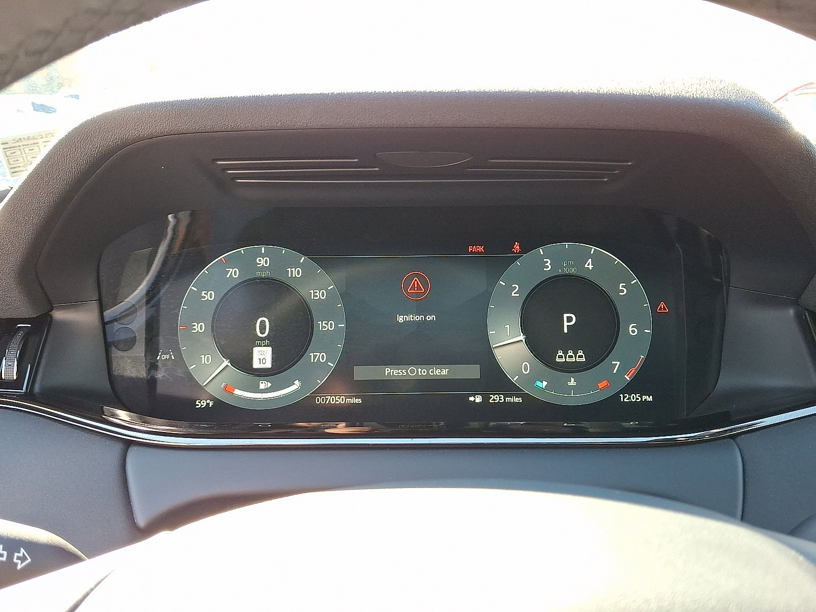 Used 2026 Land Rover Range Rover Evoque Dynamic SE image 23