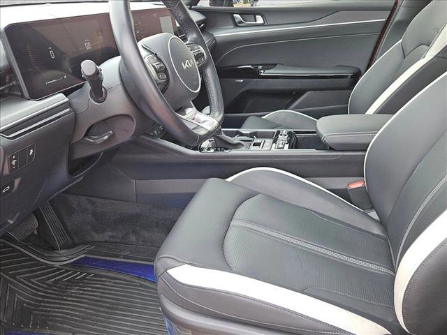 Used 2025 Kia K5 GT-Line w/ GT-Line Premium Package FWD image 21