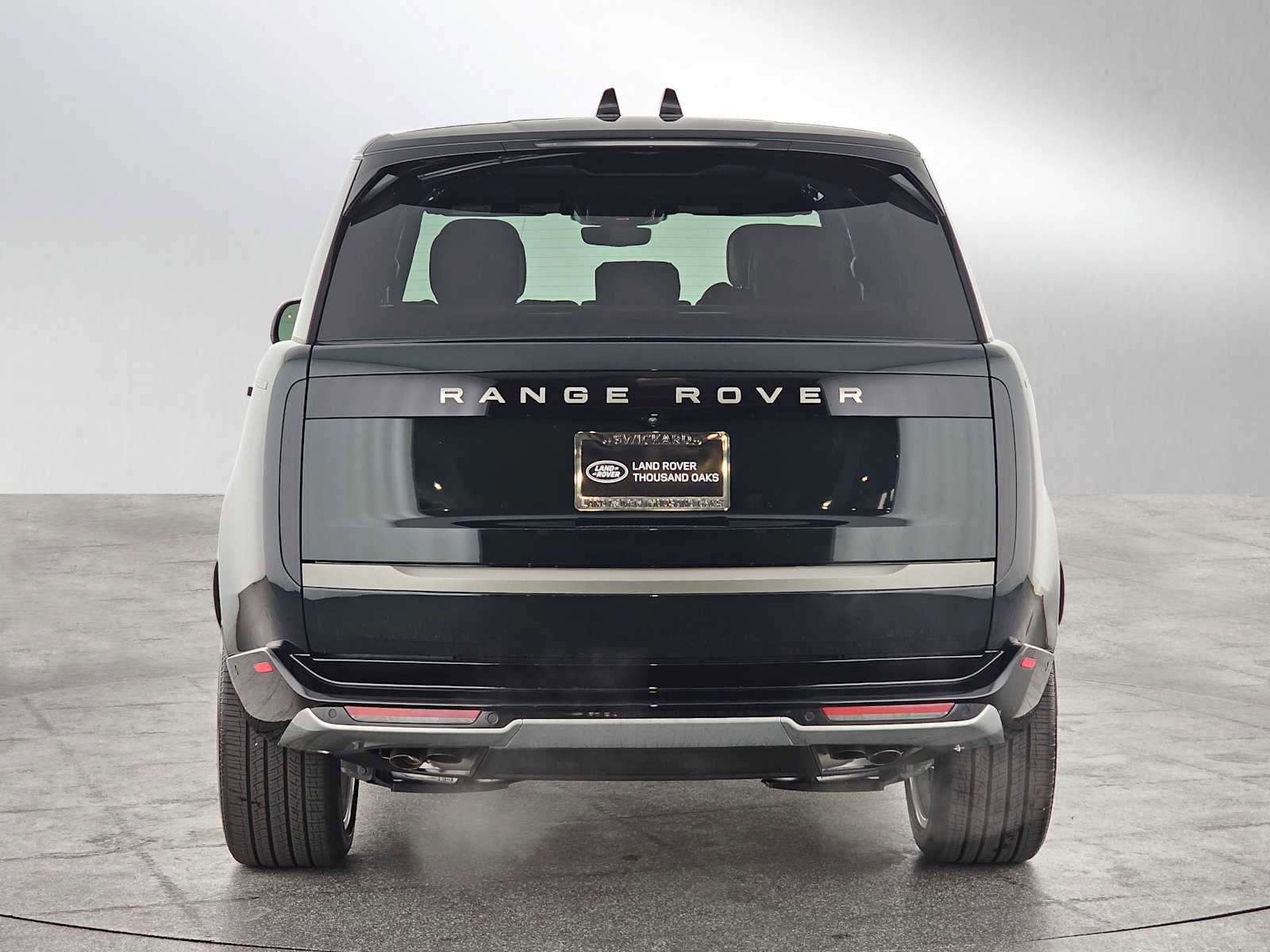 New 2026 Land Rover Range Rover SE image 4