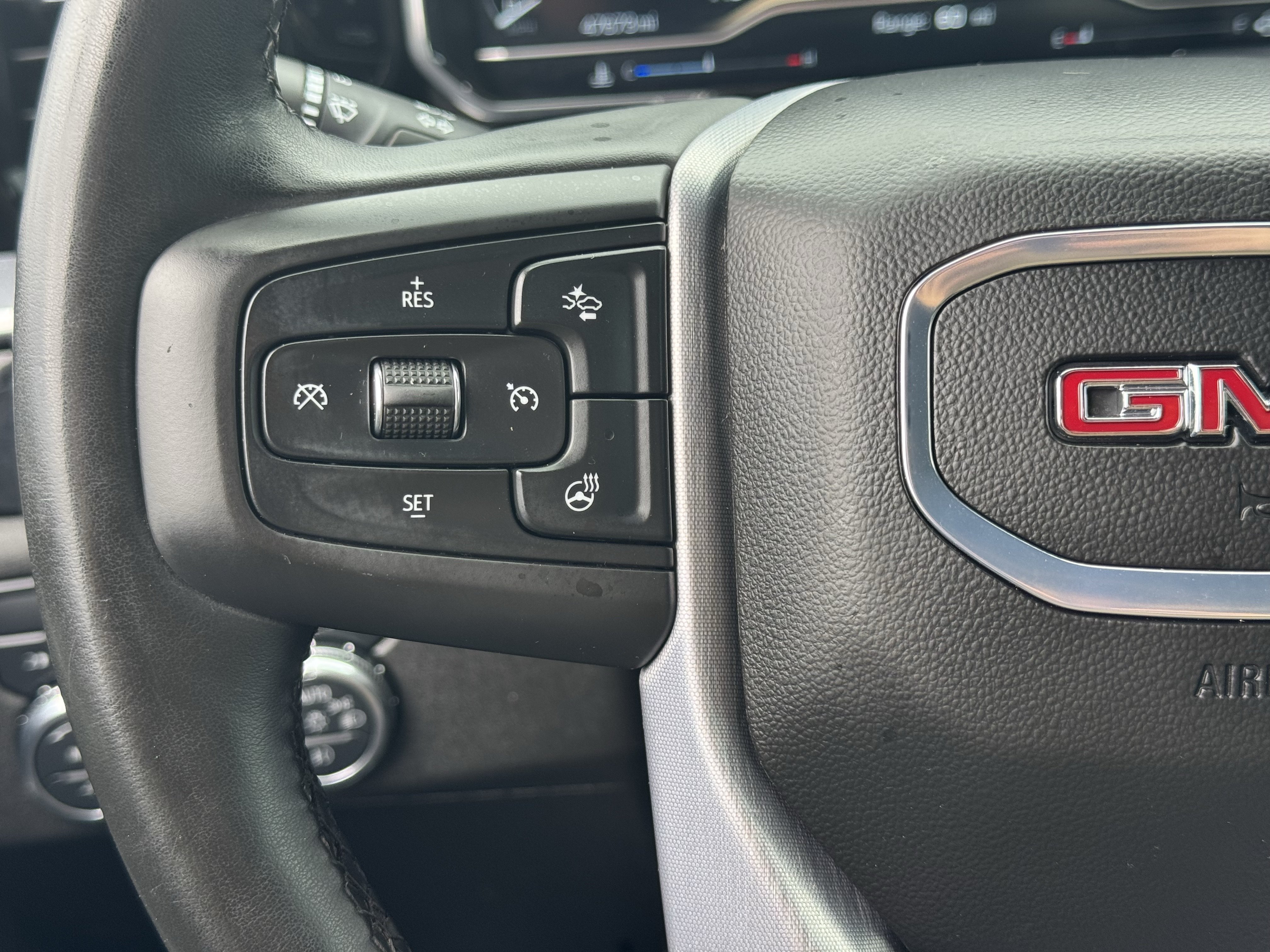 Certified 2025 GMC Sierra 1500 SLT AWD/4WD image 33