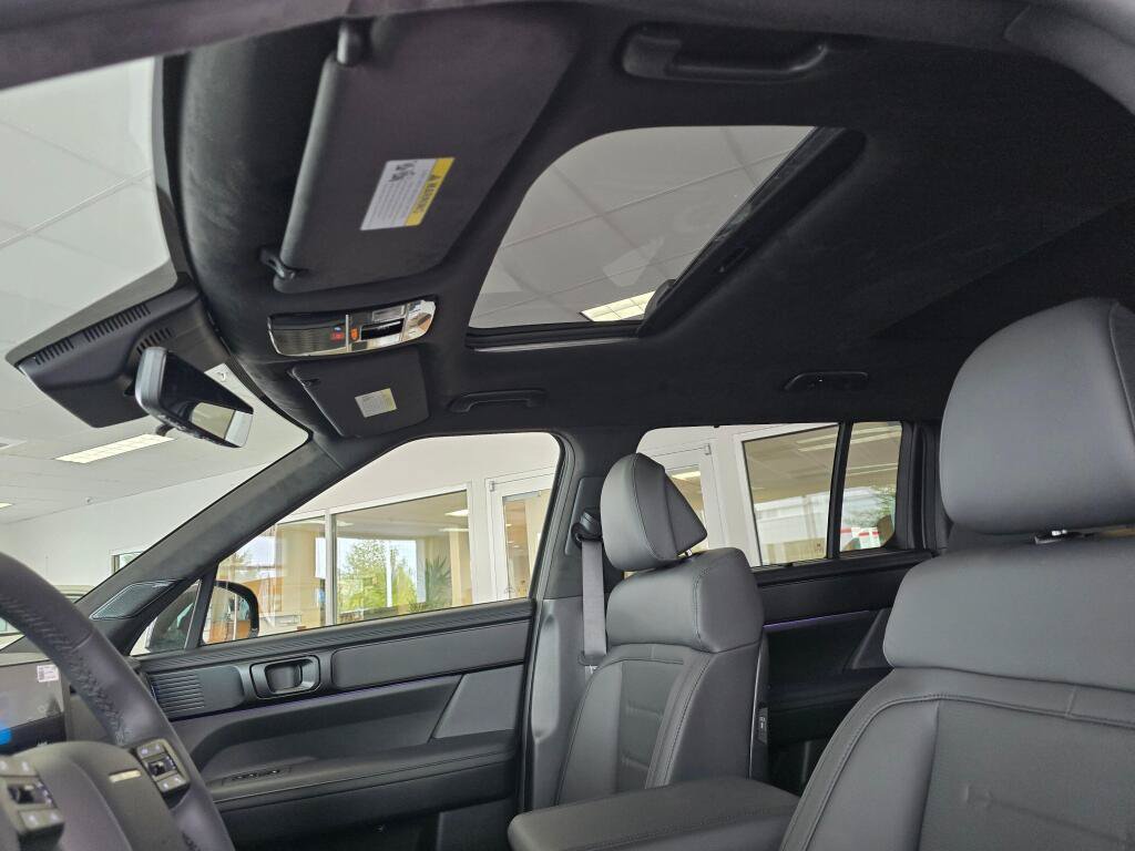 New 2026 Hyundai Santa Fe Calligraphy AWD/4WD image 19