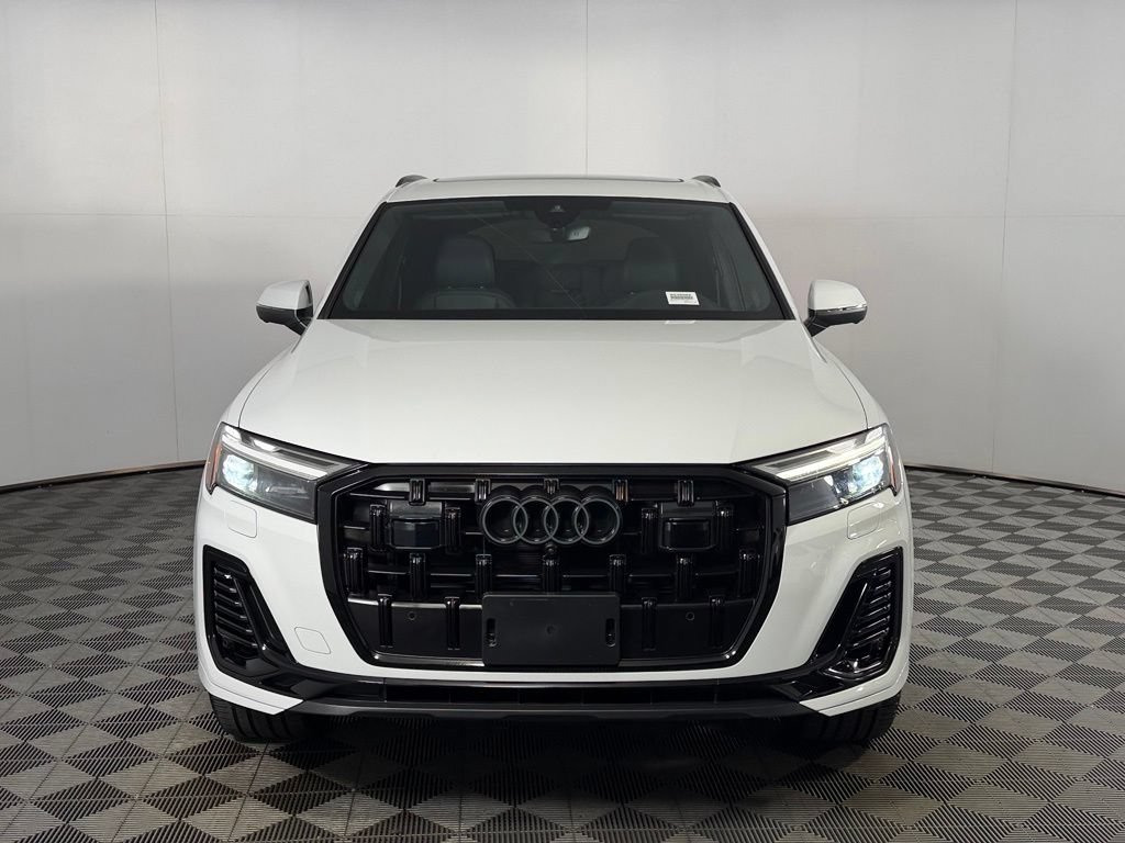 Used 2025 Audi Q7 2.0T Premium Plus w/ Premium Plus Package AWD/4WD image 11