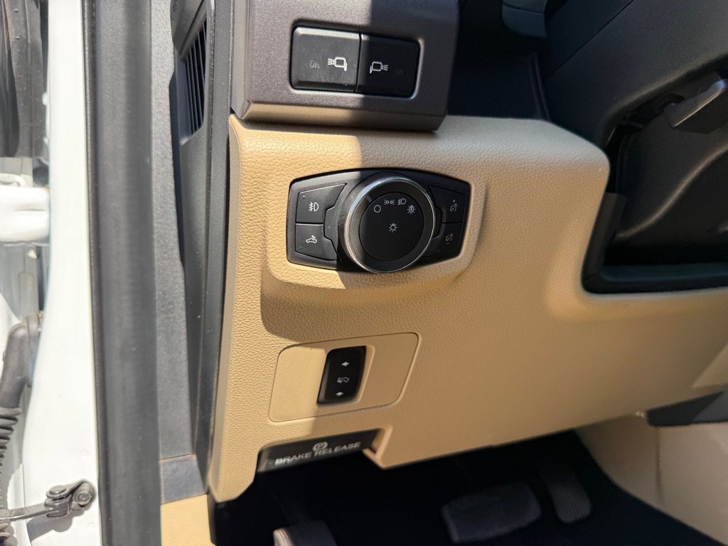 Used 2020 Ford F250 XLT w/ XLT Value Package AWD/4WD image 26