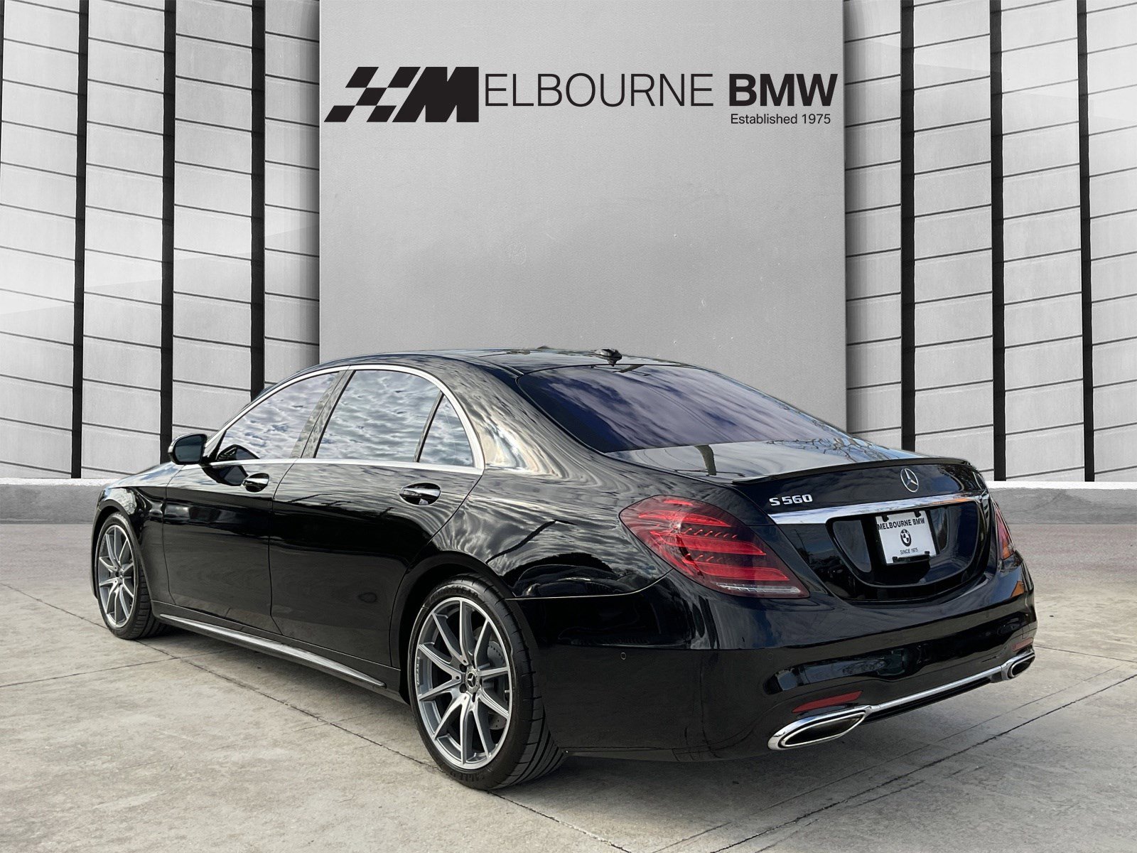 Used 2020 Mercedes-Benz S 560 Sedan image 4