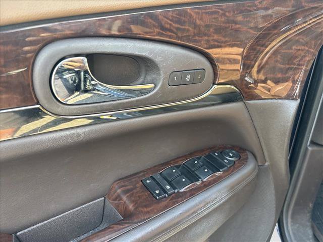 Used 2016 Buick Enclave Leather FWD image 12