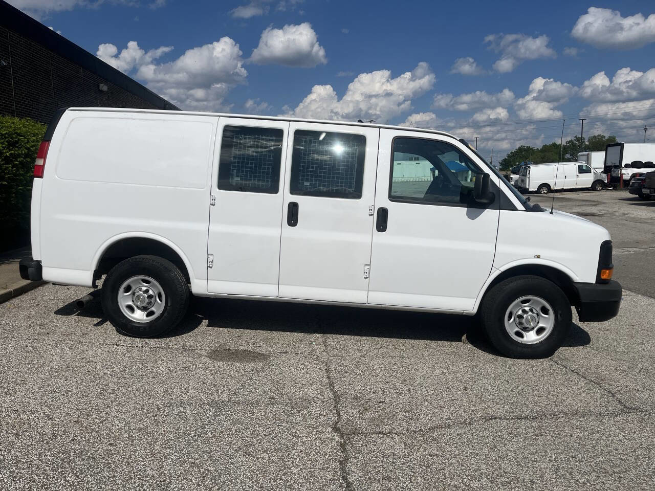 Used 2013 Chevrolet Express 2500 image 6