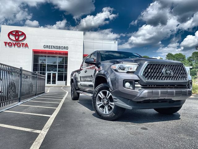 Used 2019 Toyota Tacoma TRD Sport AWD/4WD image 2