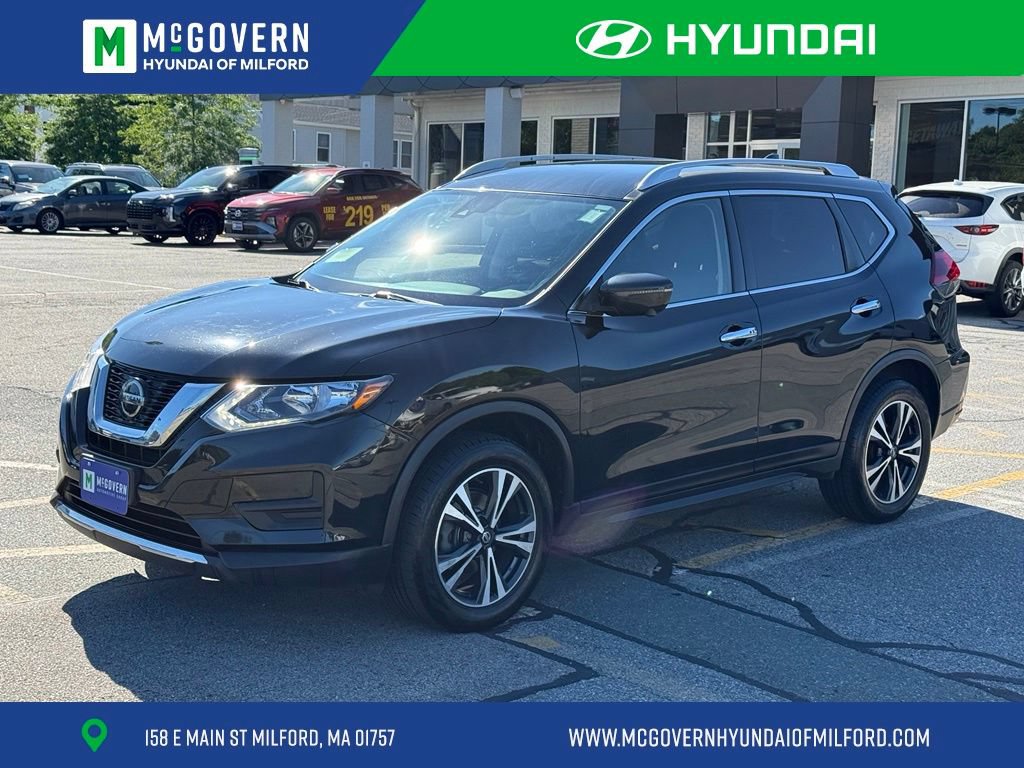 Used 2019 Nissan Rogue SV w/ Premium Package