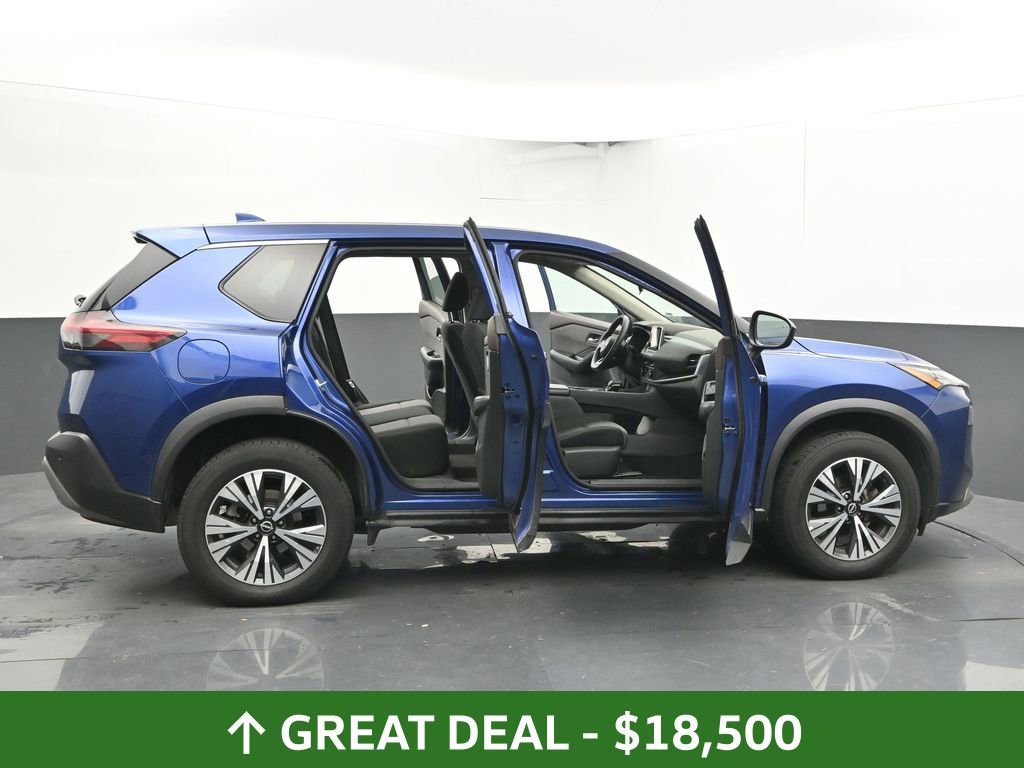 Used 2023 Nissan Rogue SV image 55