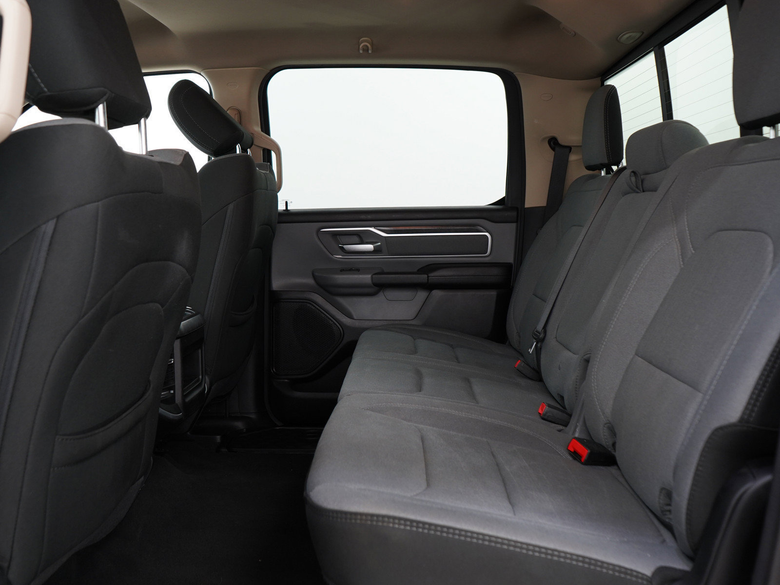 Used 2020 RAM 1500 Big Horn AWD/4WD image 18