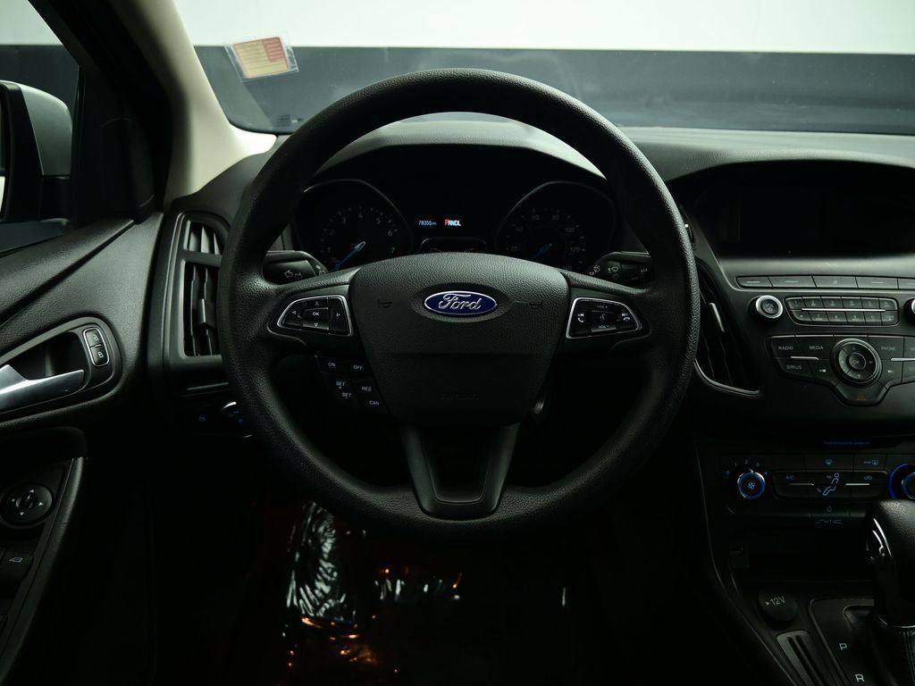 Used 2018 Ford Focus SE image 5