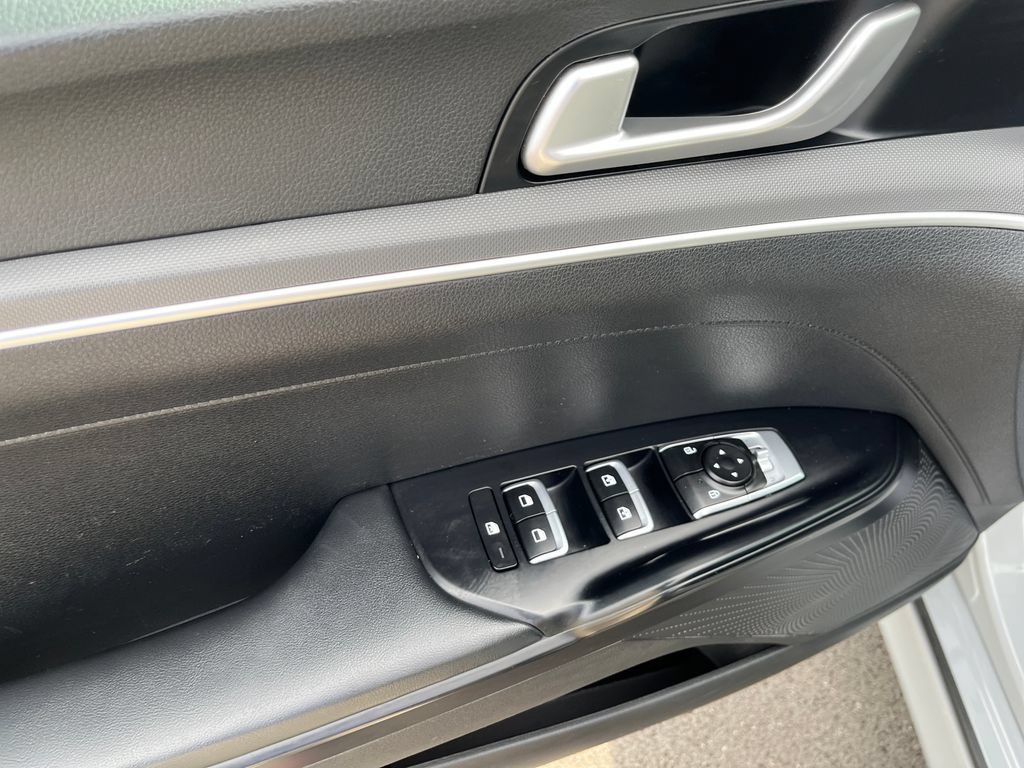Used 2022 Kia K5 GT-Line w/ GT-Line Awd Premium Package image 10