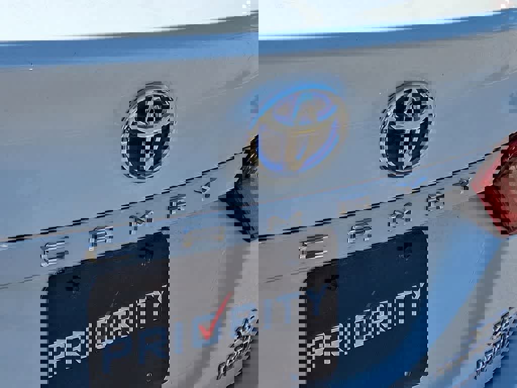 Used 2023 Toyota Camry XLE w/ Navigation Package image 31