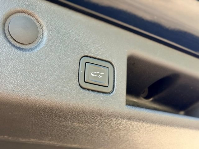 Used 2024 Chevrolet Equinox LT FWD image 27