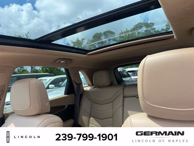 Used 2021 Cadillac XT5 Premium Luxury w/ Platinum Package FWD image 12