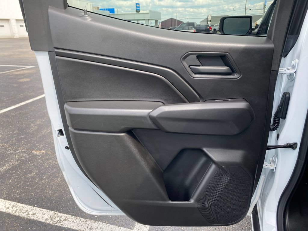 Used 2025 Chevrolet Colorado W/T RWD image 16