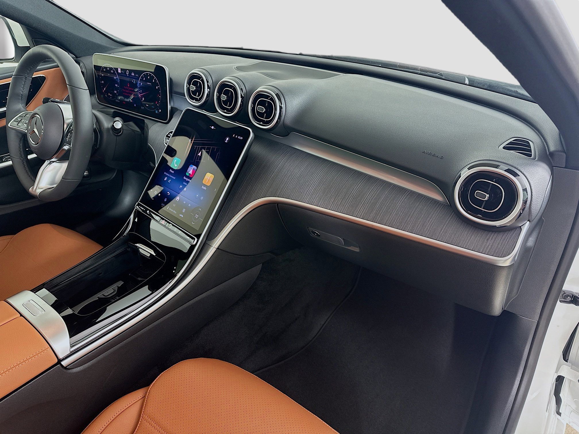 Certified 2026 Mercedes-Benz C 300 4MATIC Sedan image 37