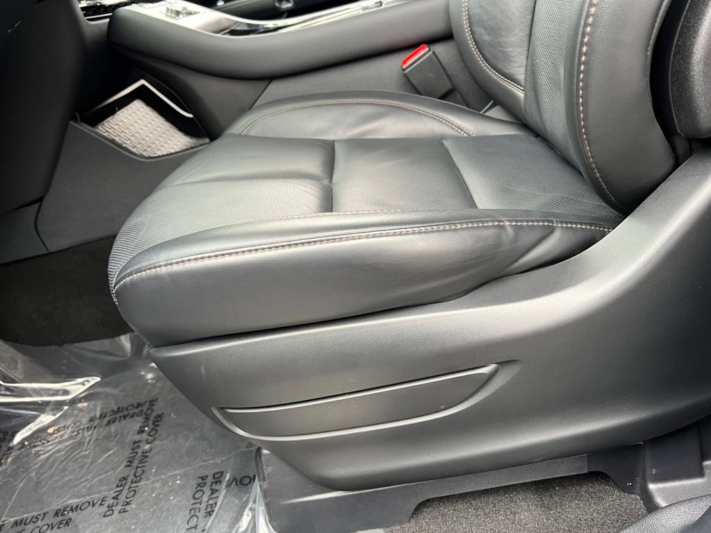 Used 2025 Lincoln Aviator Reserve image 17