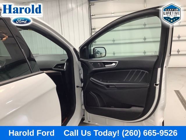 Used 2023 Ford Edge ST AWD/4WD image 11