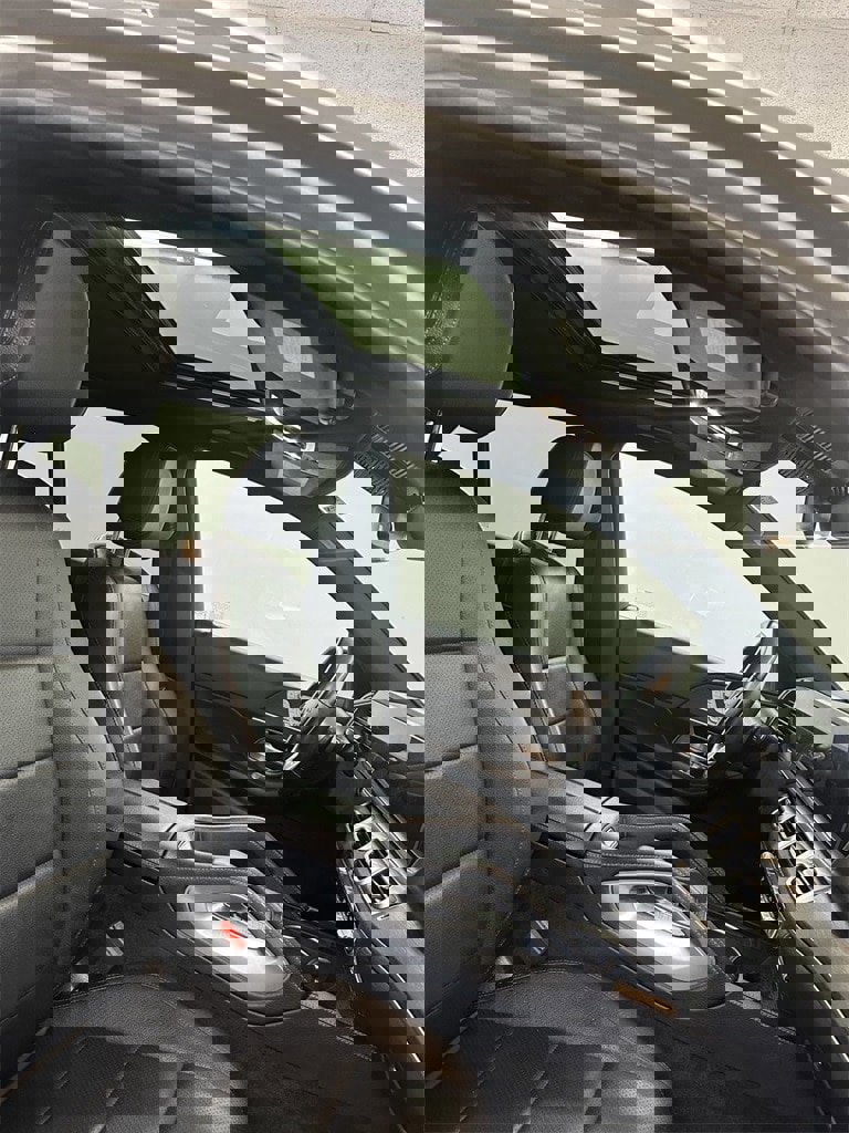 Used 2020 Mercedes-Benz GLE 350 4MATIC image 46