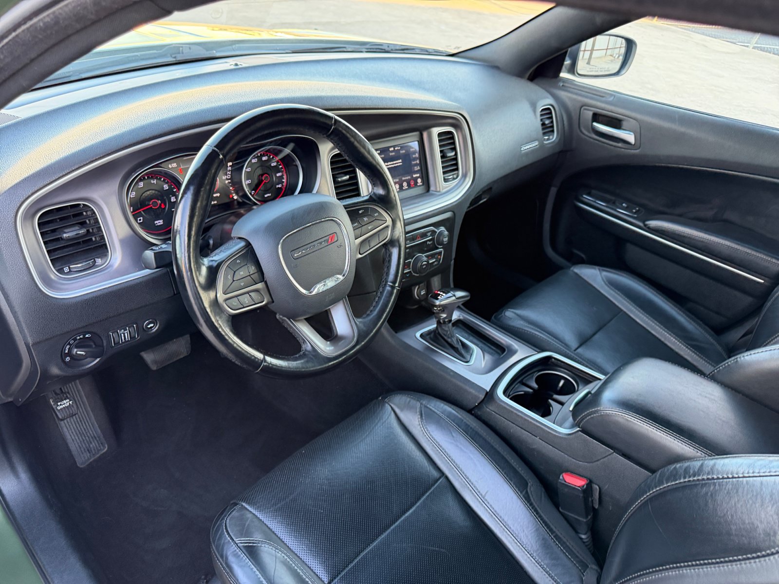 Used 2021 Dodge Charger SXT w/ Leather Interior Group RWD image 16