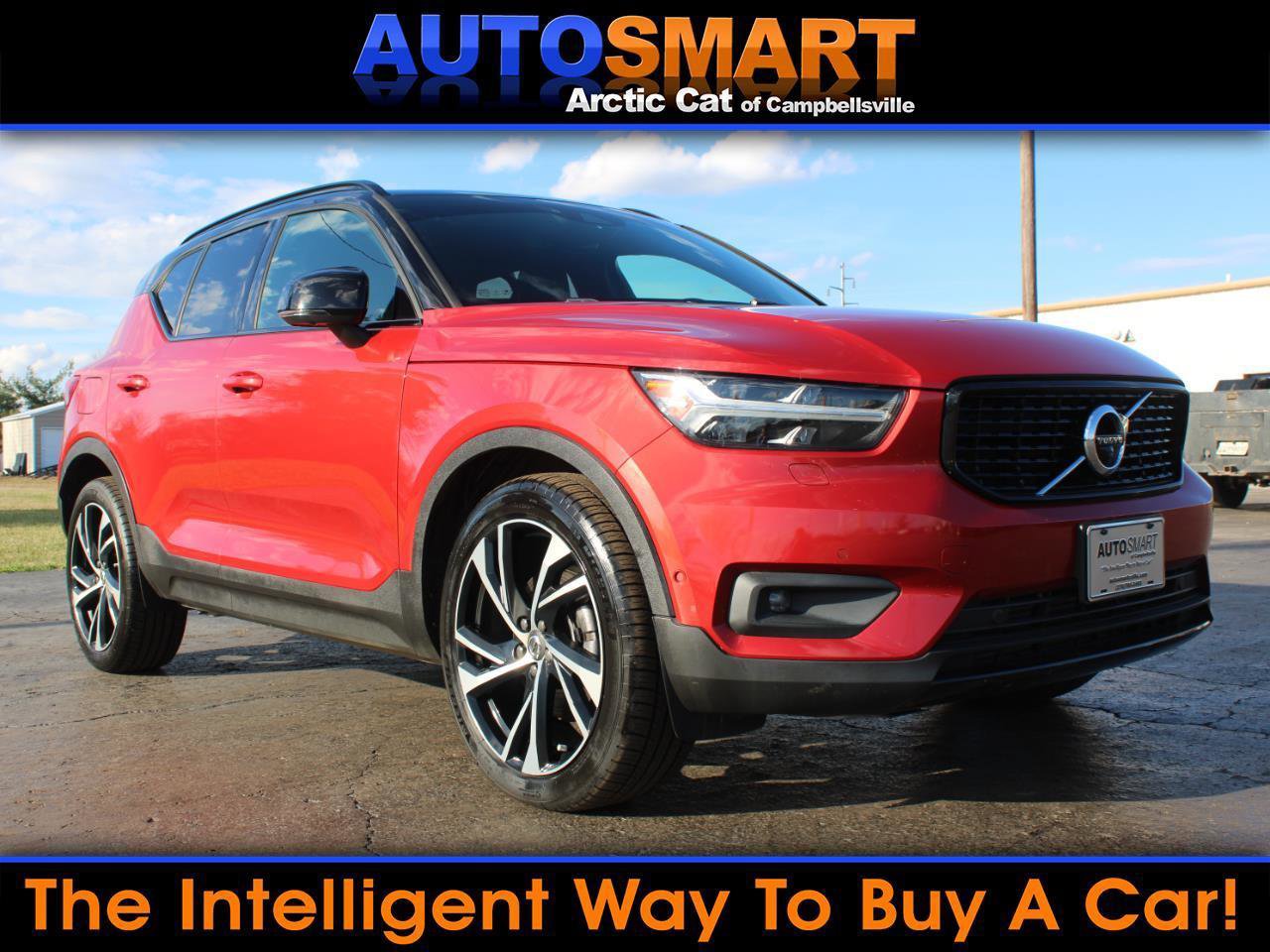 Used 2019 Volvo XC40 T5 R-Design