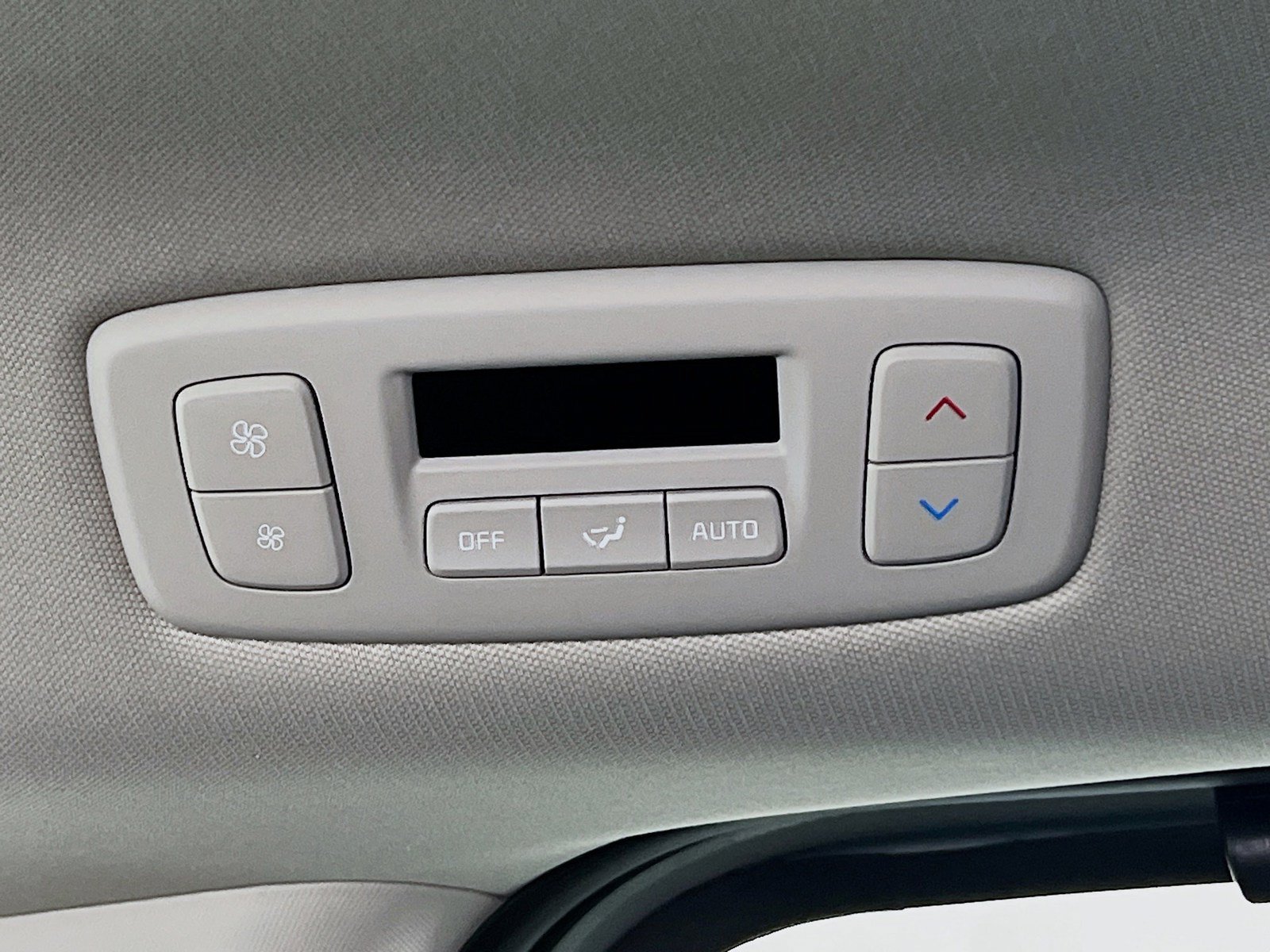 New 2025 Kia Carnival SX FWD image 28