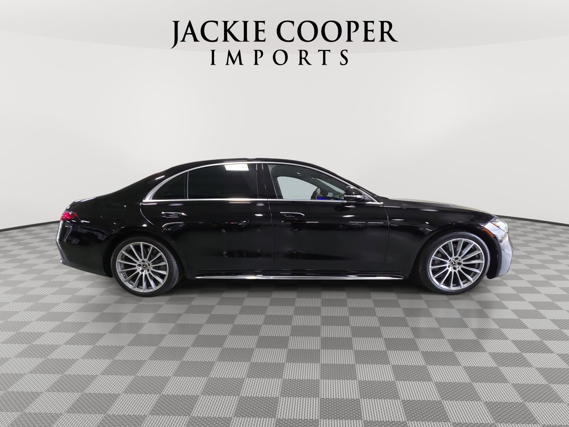 Certified 2023 Mercedes-Benz S 580 4MATIC Sedan image 4