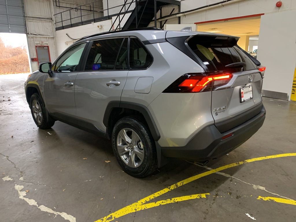 New 2025 Toyota RAV4 XLE image 4