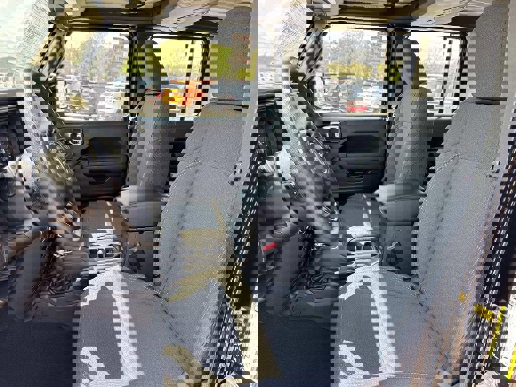 New 2026 Jeep Gladiator Sport image 34