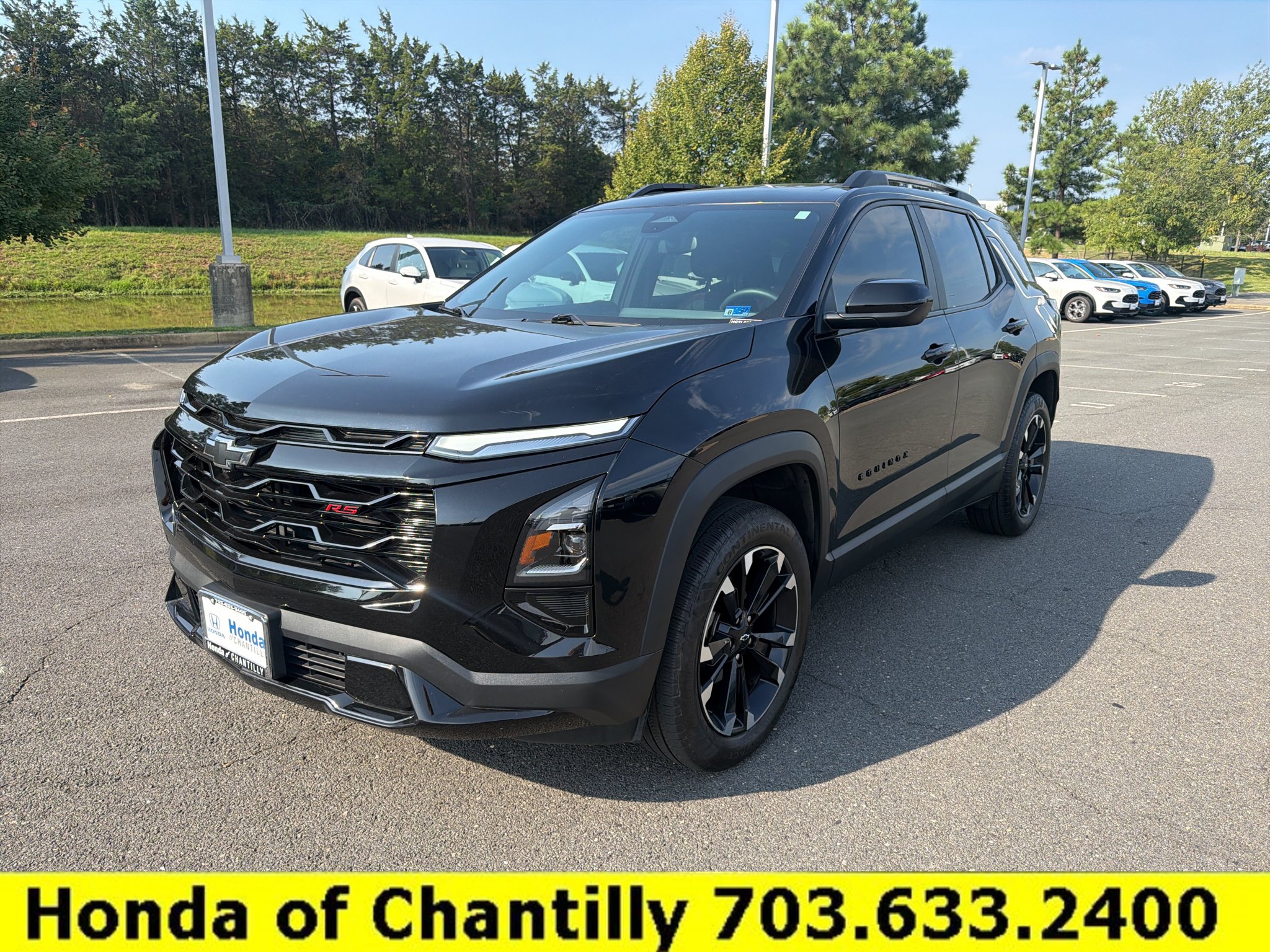 Used 2025 Chevrolet Equinox RS FWD image 3