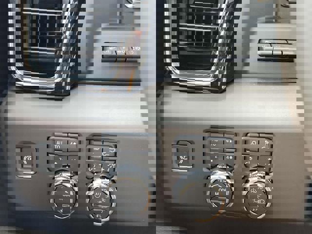 New 2026 GMC Sierra 1500 Denali w/ Technology Package image 17