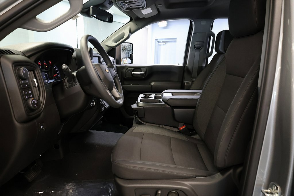 New 2026 Chevrolet Silverado 2500 Custom w/ Custom Value Package image 18