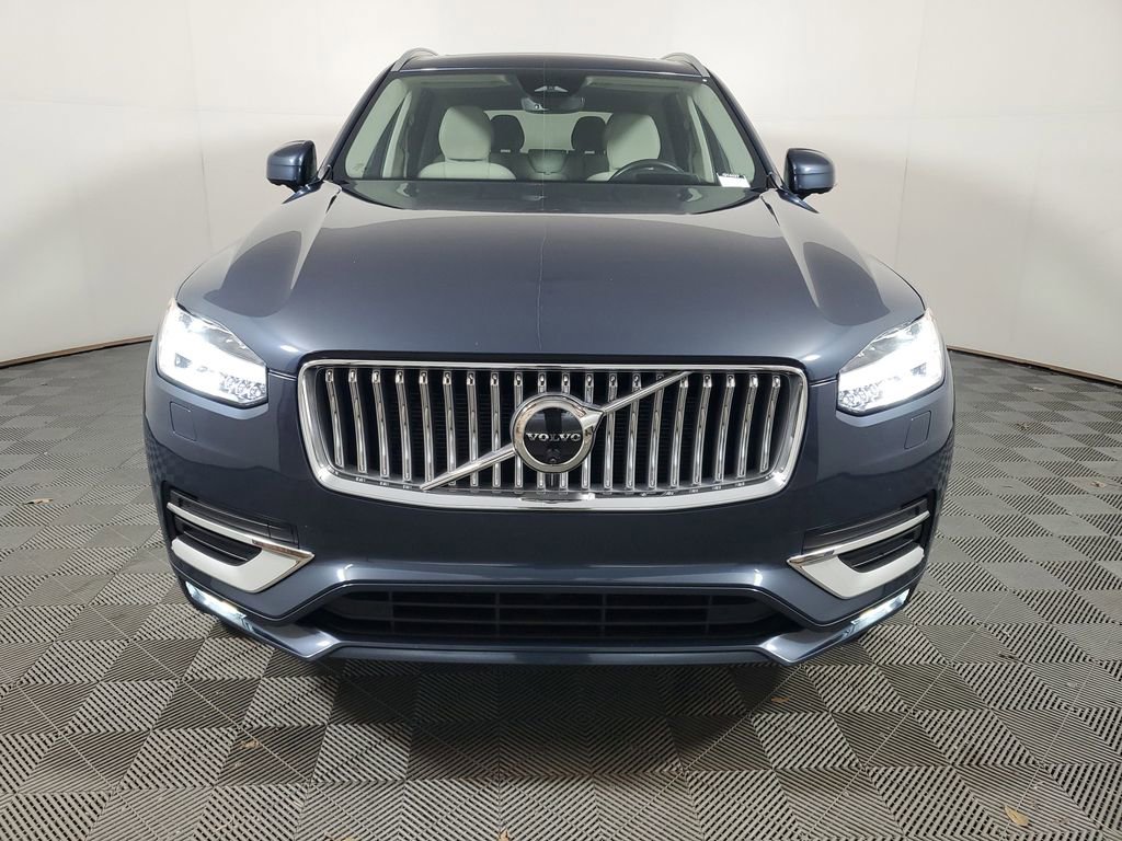 Certified 2025 Volvo XC90 B6 Ultra video 2